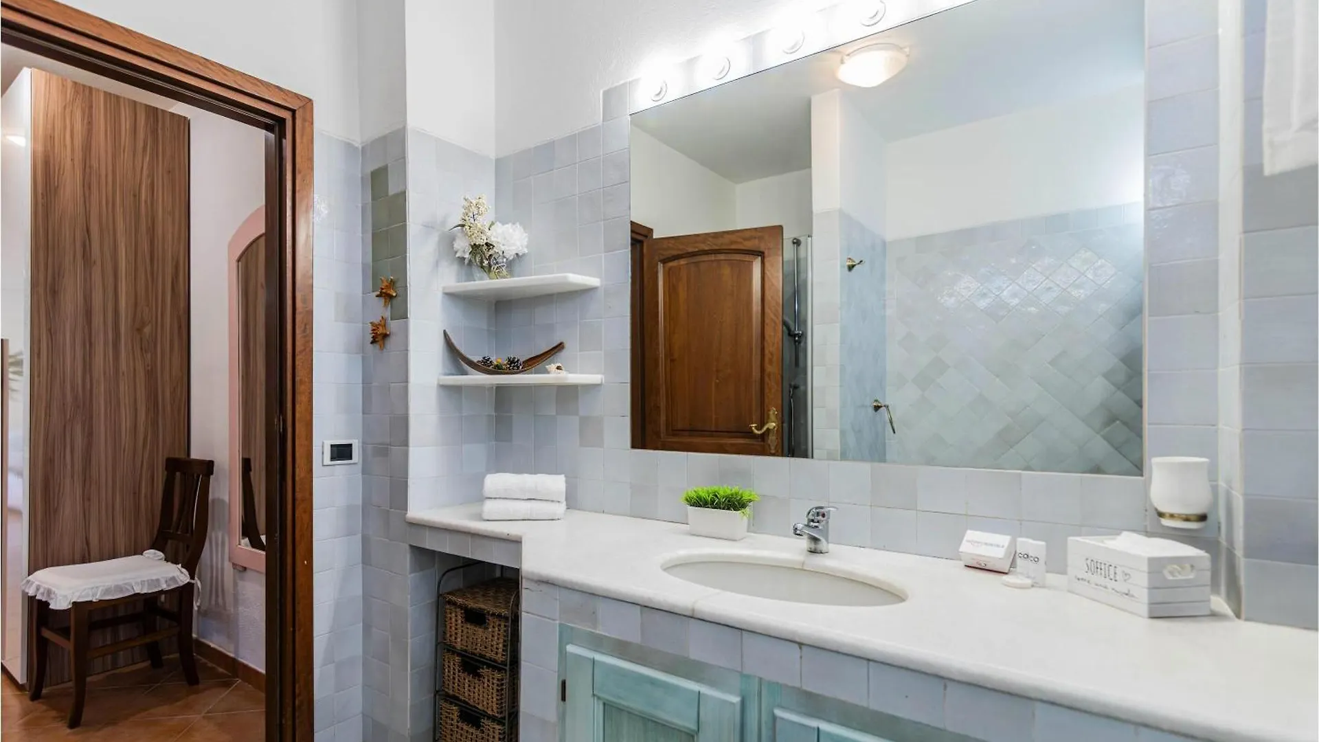 La Sciumara With Beach Access - Happy Rentals Cannigione 0*,